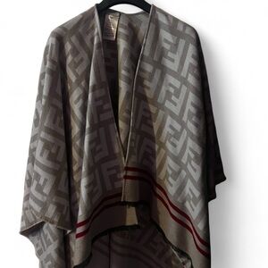 Fendi Poncho